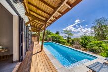 1.Location villa piscine vue mer 3 chambres Deshaies Guadeloupe